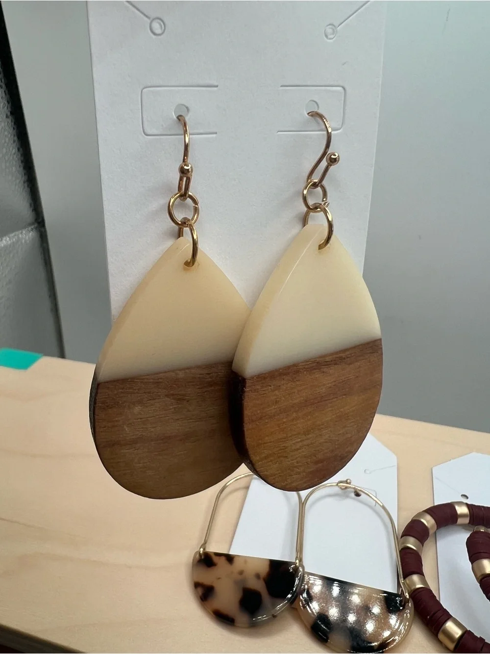 Lot of 4 Pairs Boho Statement Earrings Wood Leopard Tortoise Hoop Gold Tone